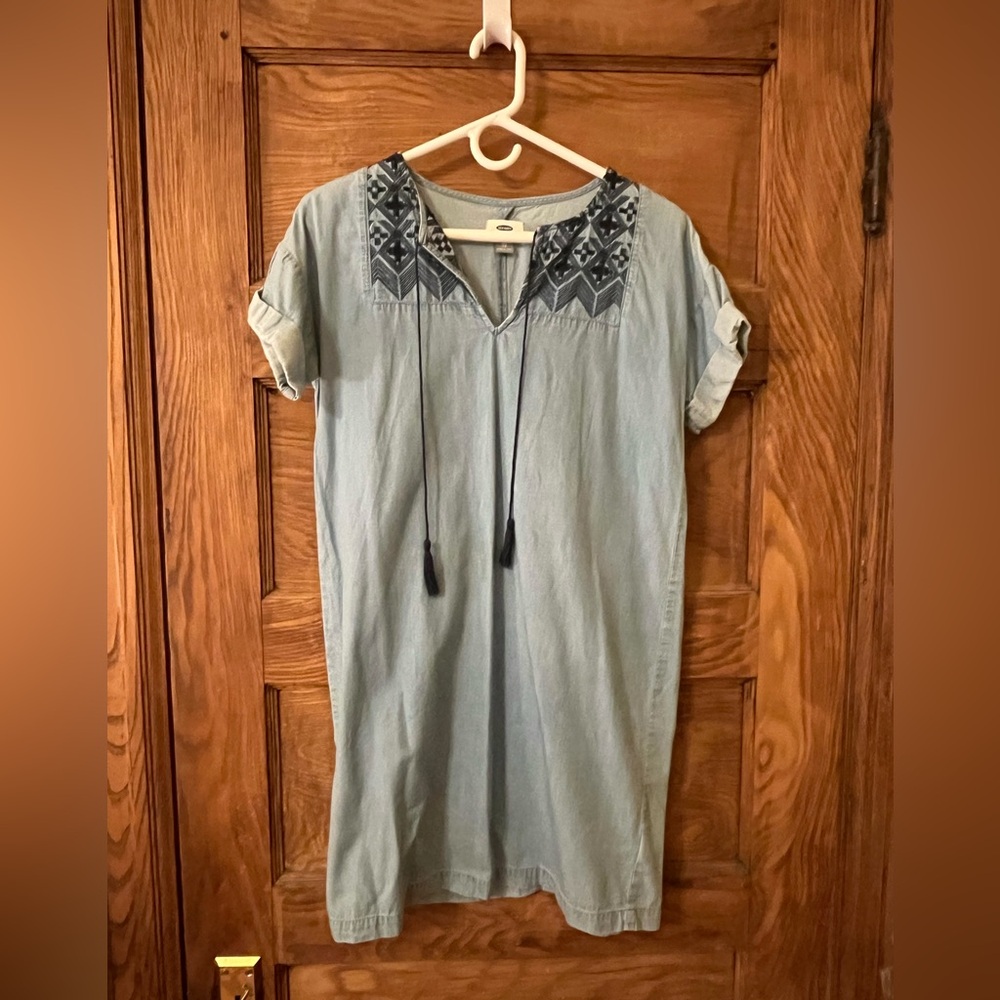 Old Navy chambray dress